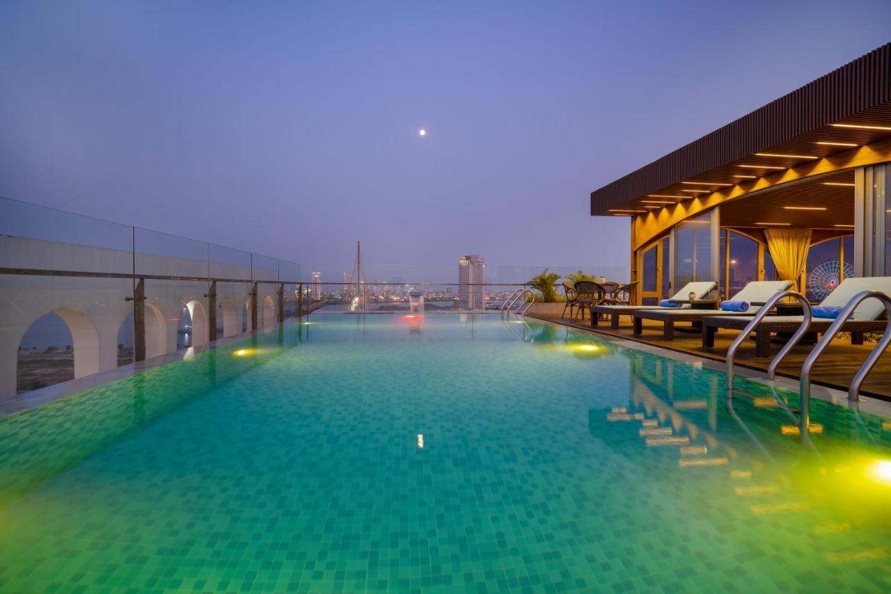 Gold Plaza Hotel Da Nang Exterior foto