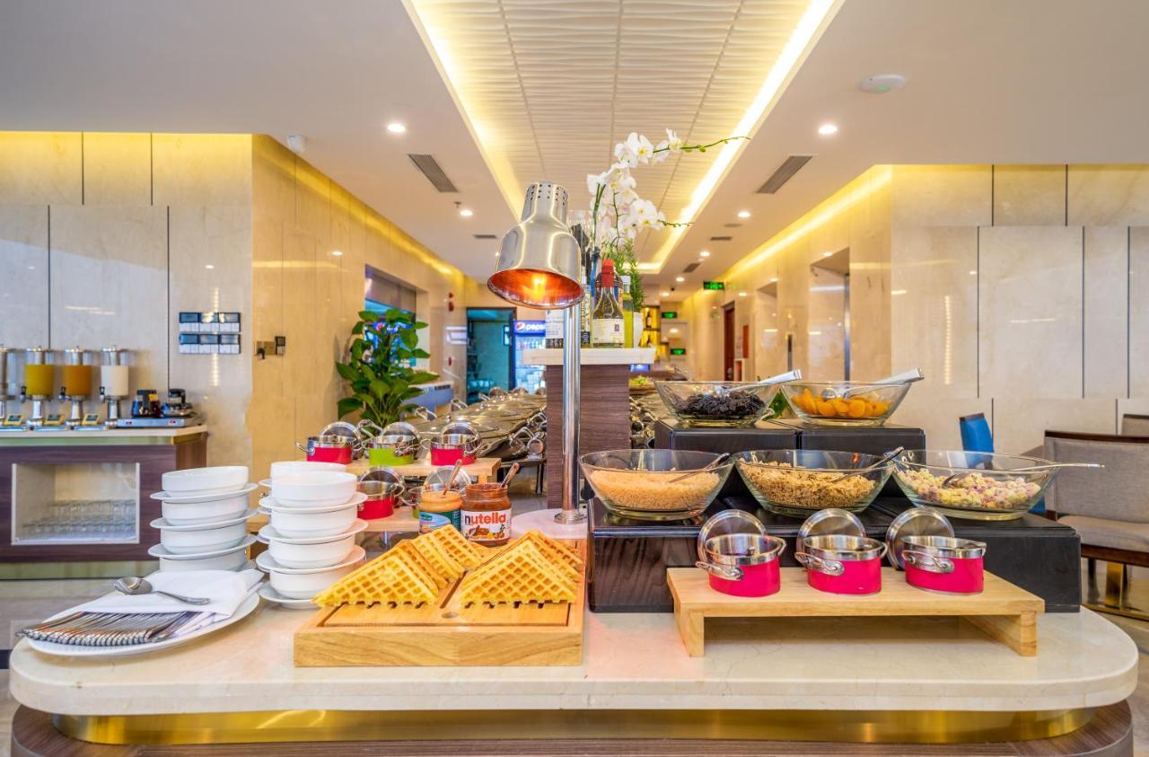 Gold Plaza Hotel Da Nang Exterior foto